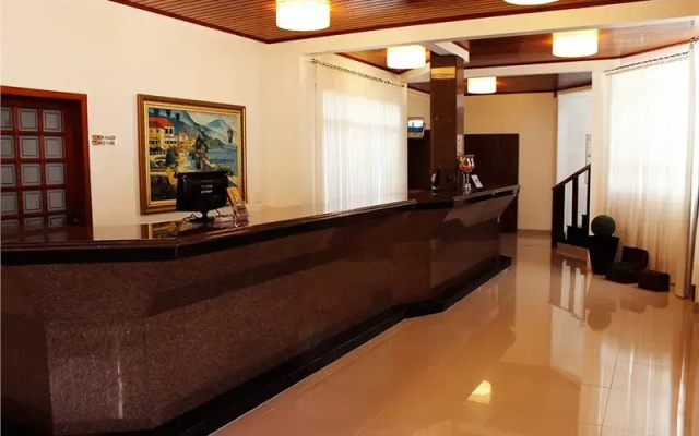 Hotel Apolo XVI