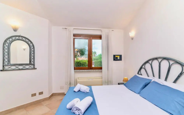 Villas with private pool in Costa Rei