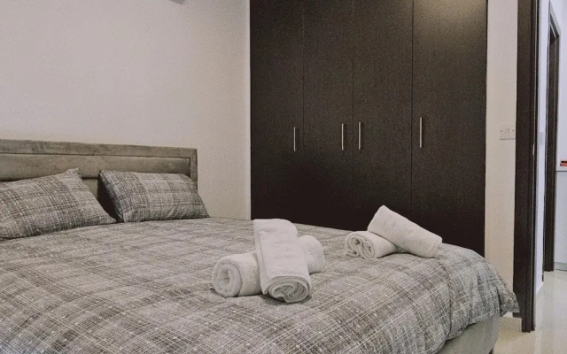 104 NIC - 502 Stay Cosmo City Suite