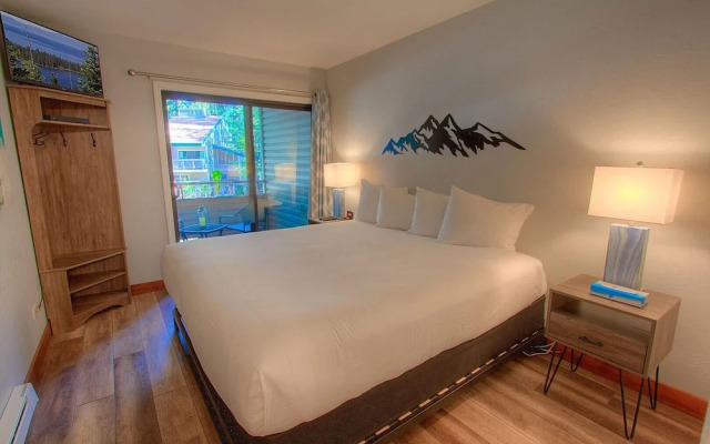 Heavenly Daze 1 Bedroom Condo by Redawning