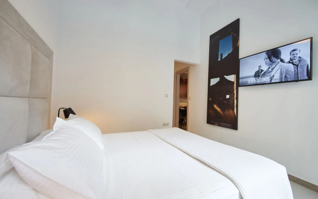 Athenian Residences