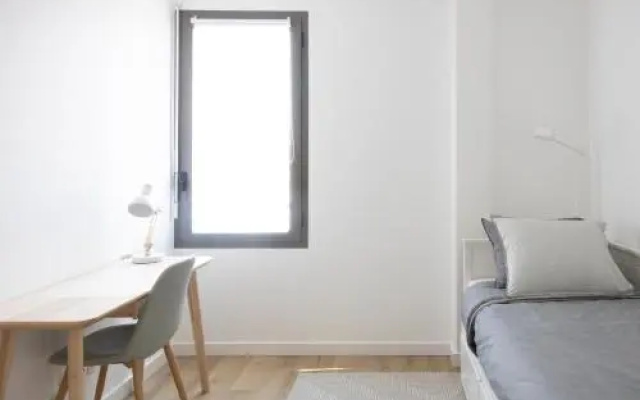 Apt T4 104m2 - 3 min de la gare - Parking gratuit