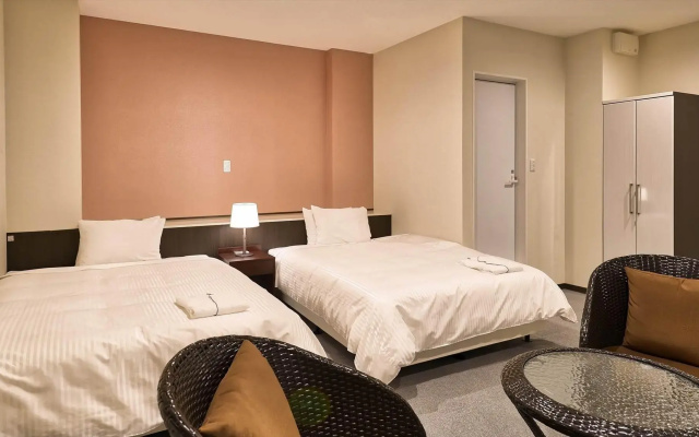Crown Hotel Okinawa Annex