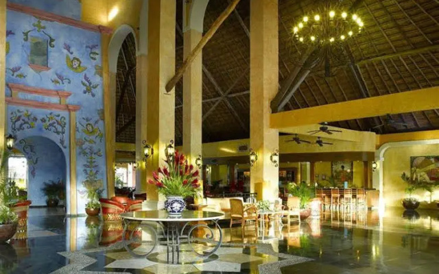 Grand Palladium Colonial Riviera Maya All Inclus