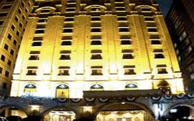 Hotel M Сеул вид на фасад