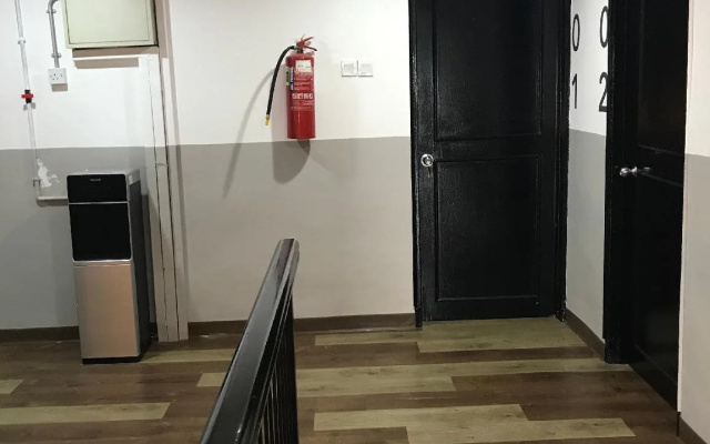 V Hotel