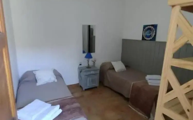 Hostal Avalon