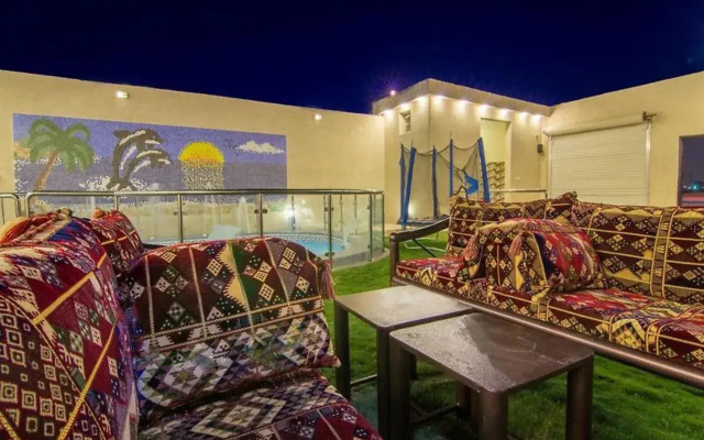 Anwar Chalets