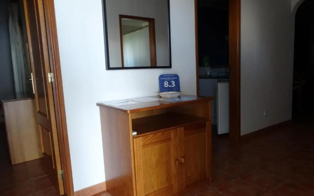 Cardeira Holiday Apartments