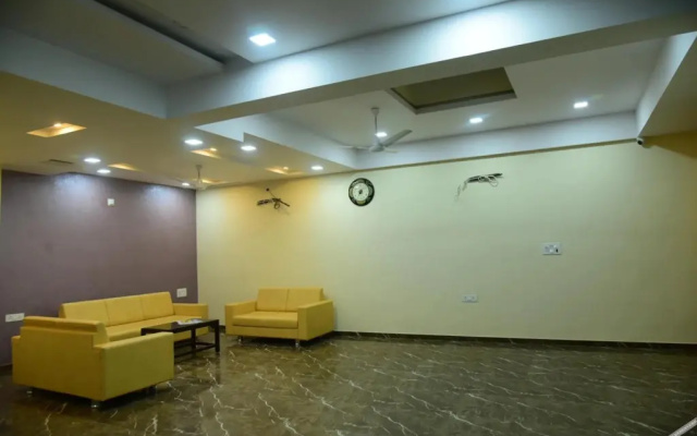 Hotel Savera Palace