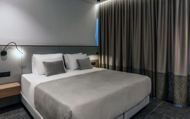 ACRO Upscale Residences