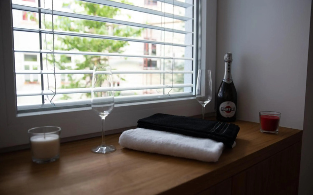 AM-Residence No 8
