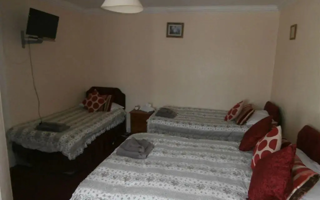 Monorene Guest House