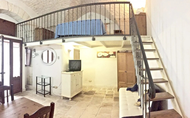 Pomponazzi Apartment