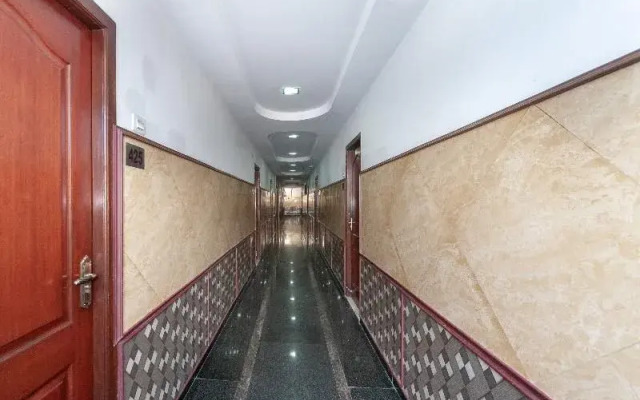SilverKey Executive Stays 24040 Marigold Krishna Nagar