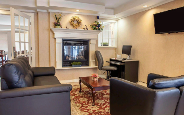 Inn at Lake Washington By OYO I-405