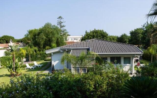 Отель Villa Lucy Фонтане-Бьянке вид на фасад