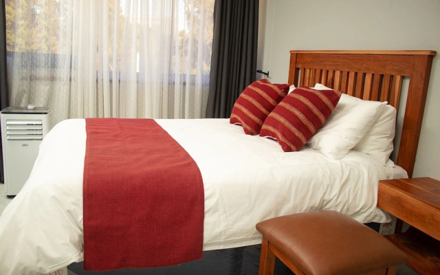 R Executive Apartments