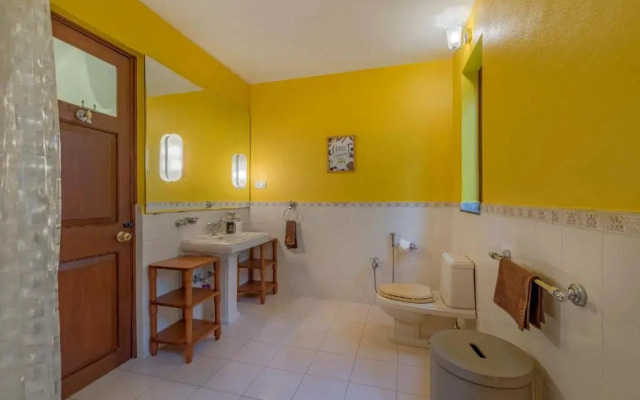 SaffronStays Moira, Kamshet
