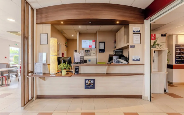 Express Hotel