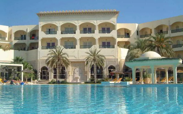 Almaz Resort & Spa
