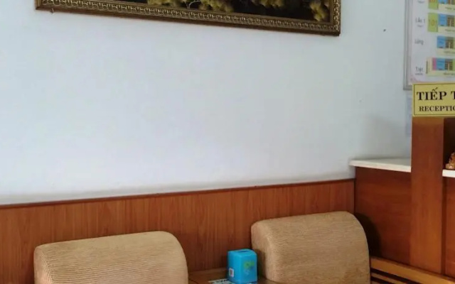 Tin Hoa Hotel