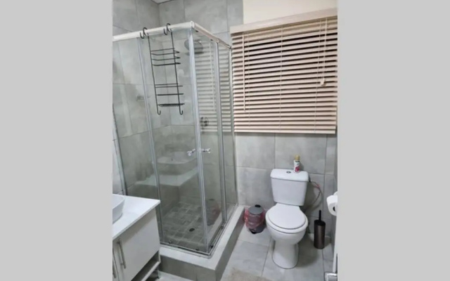 Koena Court Apartment 3