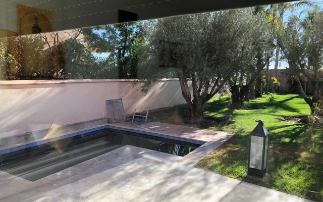 Studio avec Piscine Privée