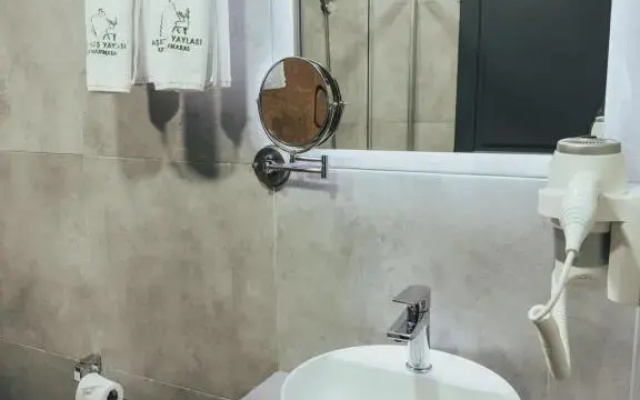 Baskonus Yaylasi Orman Evleri