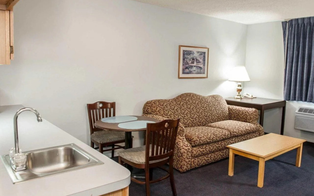Econo Lodge West Lafayette