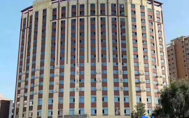 Xingang Apartment (Meihekou)