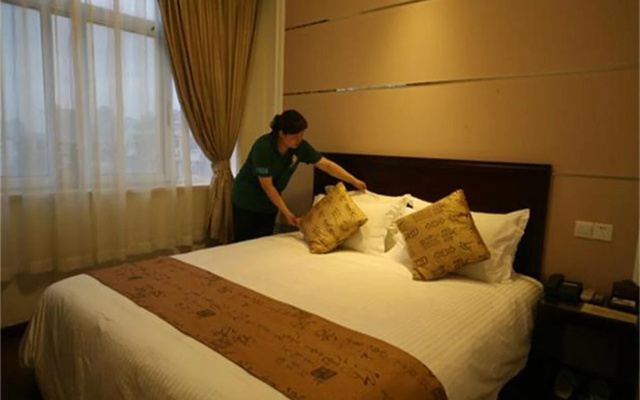 Baolong Homelike Hotel Zhongshan Branch