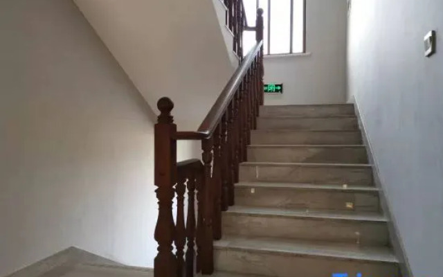 Xinchang Guanjing Homestay
