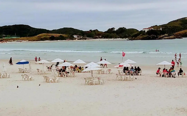 Kitinete Cabo Frio , 400 metros da Praia do Forte