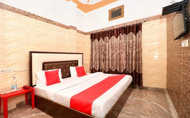 Oyo 24015 Kawal Residency