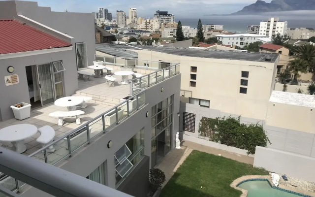 Casavalencia Guest House