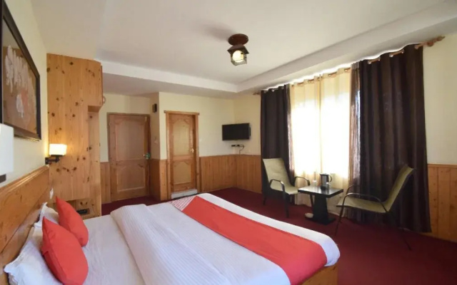 OYO 1837 Hotel Golden Meadows