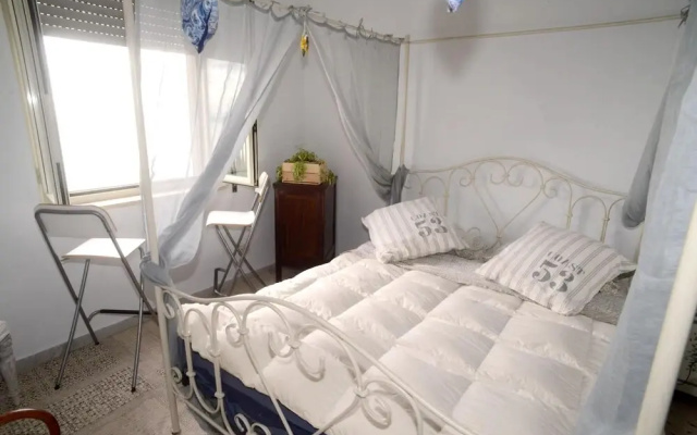 Flat 2 Bedrooms - Pozzuoli