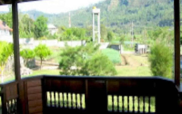 Villa Rumah Kayu