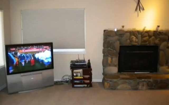 2728 Springwood Dr.