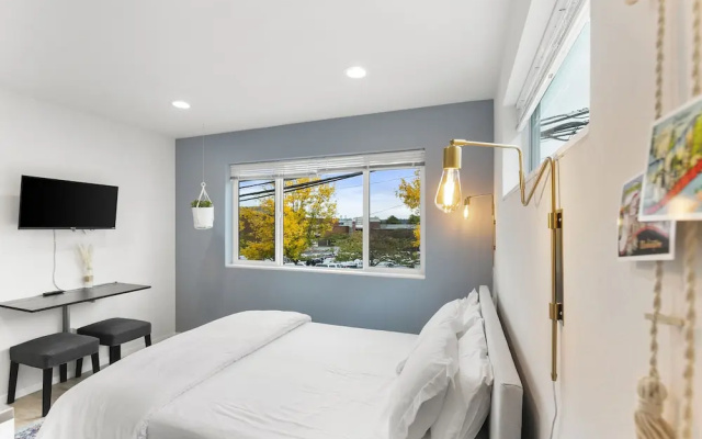 Ballard's sweet suites
