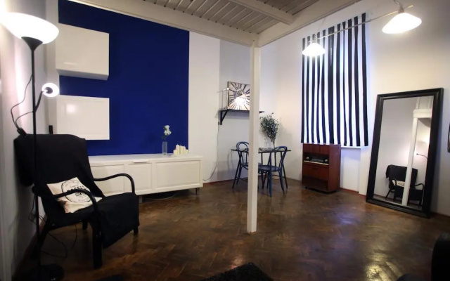 Trendy Equipped Apartment