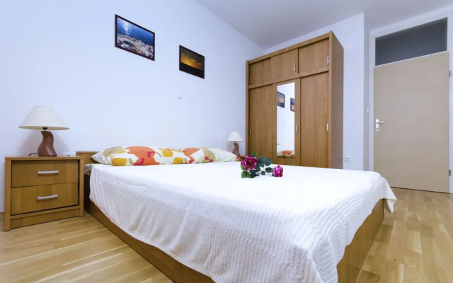 Apartment West