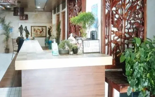 RedDoorz @ Plaza la Paz Iloilo City