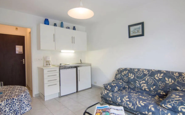 Les Flots Bleus 33281