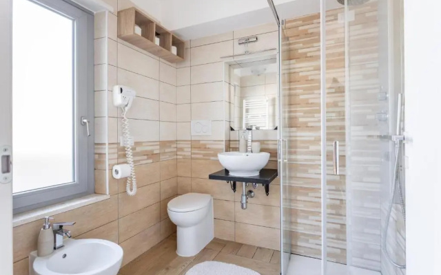 Camera Con Parcheggio Max 3pers, Bagno