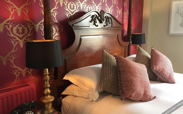 The Bull Hotel