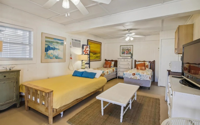 Casa Rosa West by Ryson Vacation Rentals