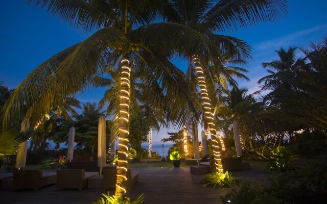 Dhevatara Beach Hotel in Praslin Island, Seychelles from 510$, photos, reviews - zenhotels.com hotel front