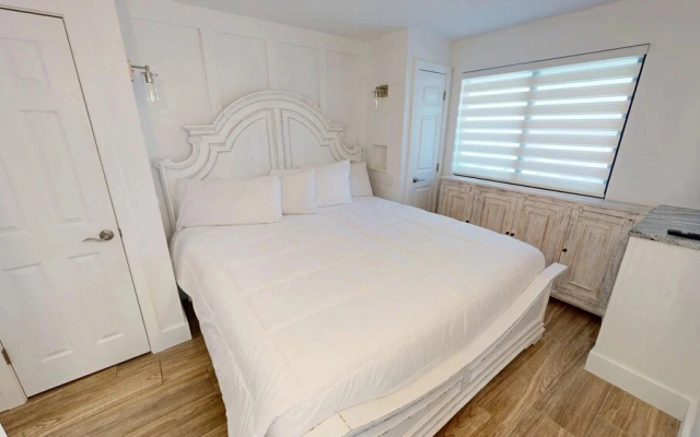 Sundestin 0802 1 Bedroom Condo